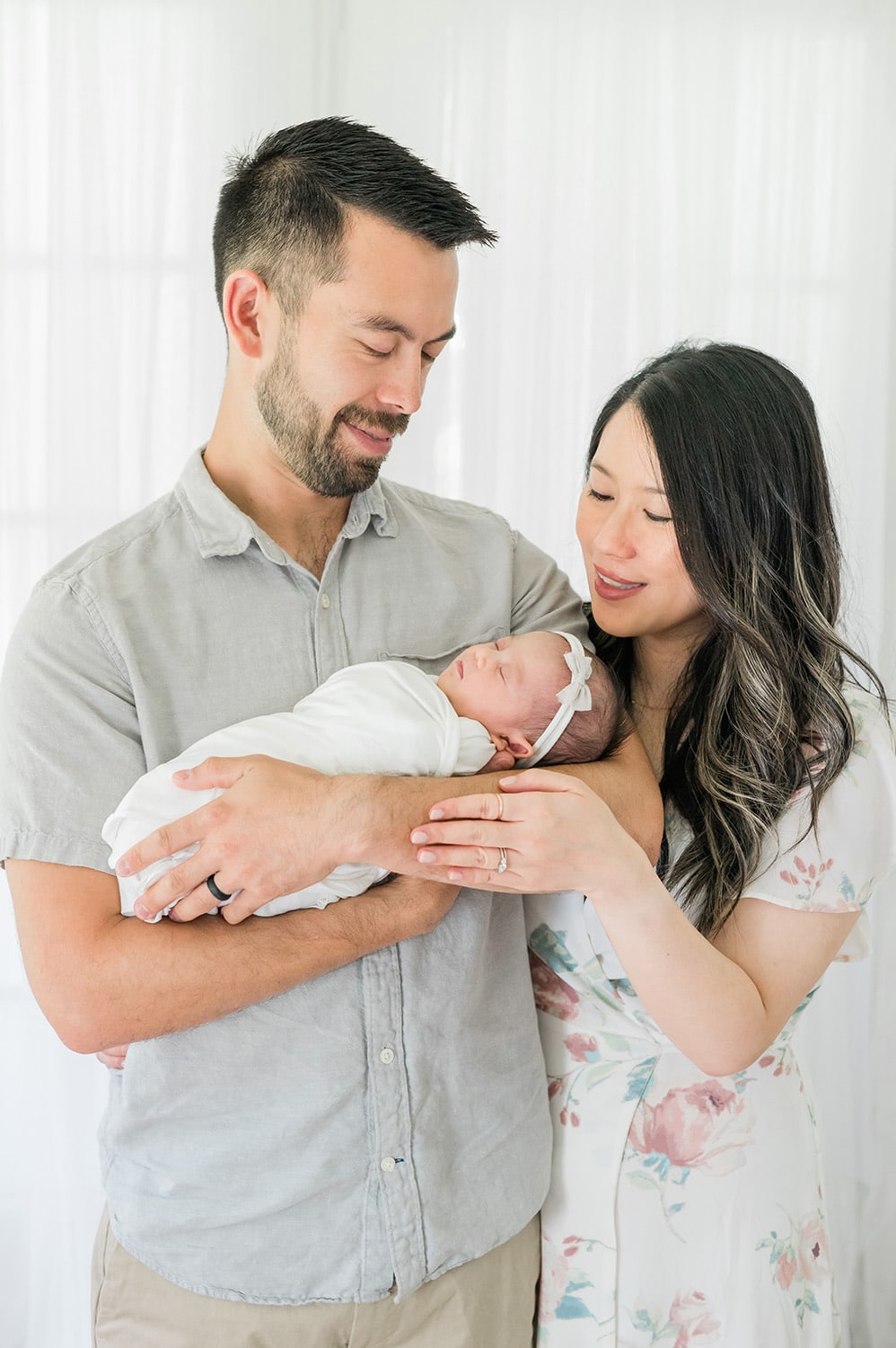 What to expect for your newborn session